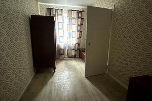 квартира по адресу Строителей ул., 14