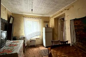 будинок за адресою Горностаєва