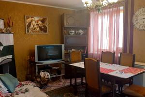 будинок за адресою Першотравнева вул., 21