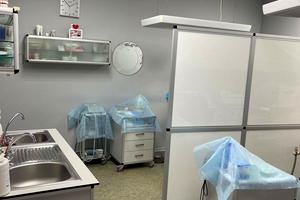 комерційна за адресою В'ячеслава Чорновола вул., 2
