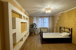 квартира по адресу Степана Демьянчука ул., 1а