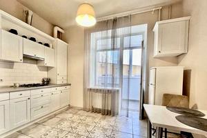 квартира за адресою Перемоги просп., 108