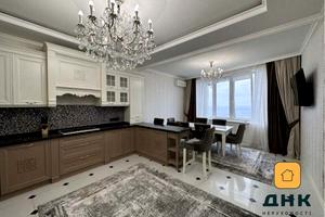 квартира за адресою Літературна, 12