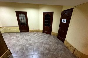 коммерческая по адресу Соборности ул. (Жовтнева), 61А