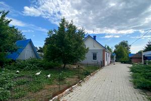 будинок за адресою центральна