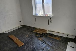 дом по адресу п. Усатово, Вишневая, 19