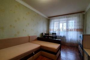 квартира за адресою Олександрійський бульв. (50-річчя Перемоги), 127