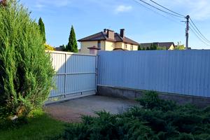 будинок за адресою с. Агрономічне, Провулок Різдвяний