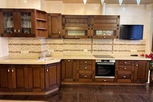 квартира за адресою Дніпровська набережна вул., 25
