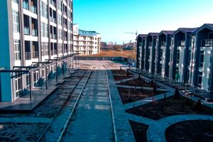 коммерческая по адресу Миколаївська, 1