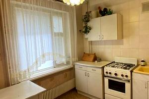 квартира за адресою Товариська вул., 111