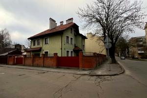 будинок за адресою Олени Степанівни вул. (Ленінградська), 32