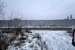 коммерческая по адресу Дарницький, 1