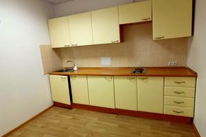 коммерческая по адресу Жилянская ул., 75
