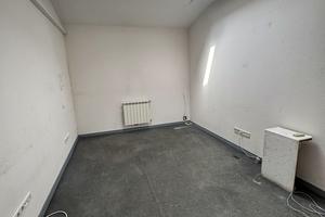 комерційна за адресою Автопаркова вул., 7
