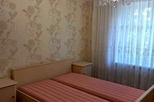 квартира по адресу Комарова ул., 25-А