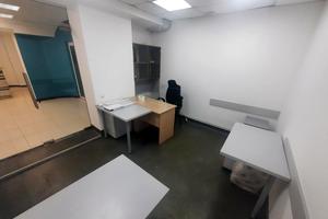 комерційна за адресою В'ячеслава Чорновола просп. (), 67г