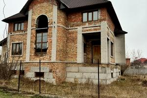 будинок за адресою Лугова вулиця