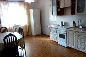 квартира за адресою Срібнокільська вул., 24