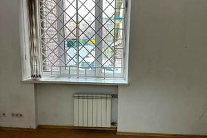 комерційна за адресою Вишгородська вул., 48