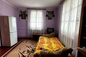 будинок за адресою с. Клубівці, Центральна