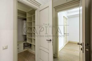 комерційна за адресою Кловський узвіз (Кловський), 7a