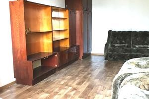 квартира за адресою Машинобудівна вул., 25