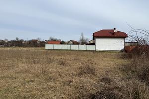 участок по адресу Максима Рильського ул.