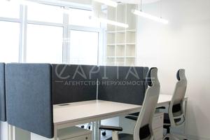 комерційна за адресою Кловський узвіз, 7a