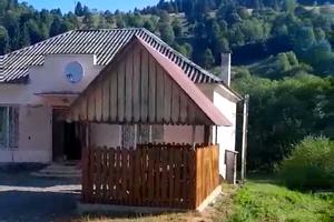 комерційна за адресою Центральна, 121