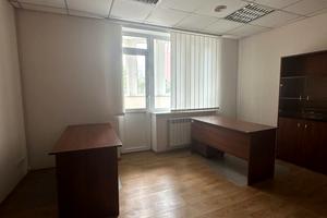 комерційна за адресою Урлівська вул., 11-А