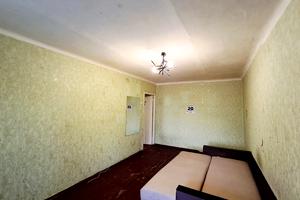 квартира за адресою Каденюка вул., 6