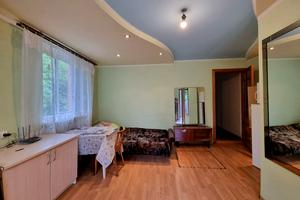 будинок за адресою Олексія Береста вул. (Криленка), 7