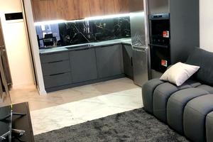 квартира за адресою Залізнична вул., 7а