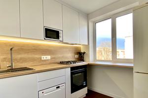 квартира за адресою Карнелюка, 23