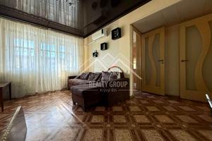 квартира за адресою Соборності вул. (Косіора), 39