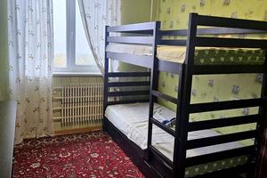 квартира по адресу Молодіжна, 5