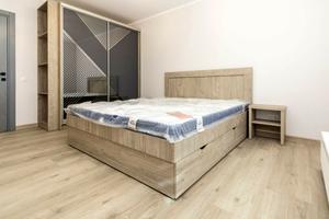 квартира за адресою Хіміків вул., 28