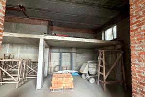 комерційна за адресою Шептицького вул., 100Г