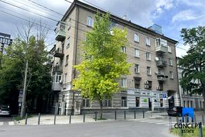 квартира за адресою Сергія Єфремова вул. (Ворошилова), 21-А