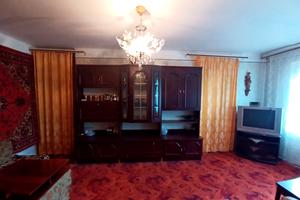 квартира по адресу Молодіжна, 5