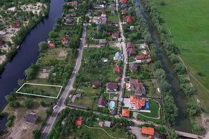ділянка за адресою Центральна вул.