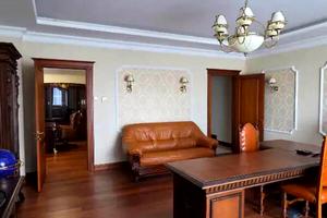 комерційна за адресою Мечникова вул., 10Б