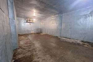 комерційна за адресою Симона Петлюри вул., 8
