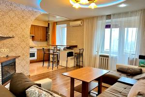 квартира за адресою Полтава, Дмитра Пругла вул. (Станіславського), 8