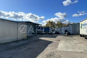 комерційна за адресою Соборна вул., 2