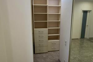 комерційна за адресою Кловський узвіз, 7