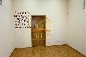 комерційна за адресою Степана Руданського вул., 4-6