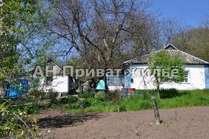 будинок за адресою центральна, 1