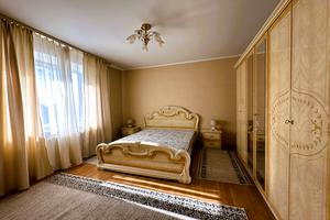 квартира по адресу Братства Тарасовцев ул. (Декабристів), 12/37